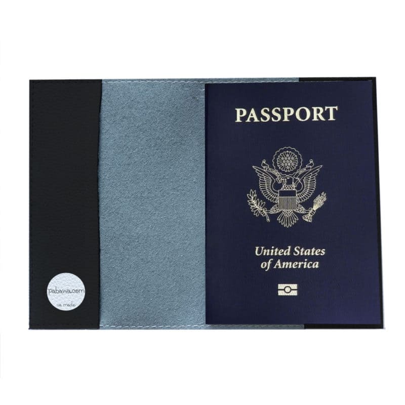 Обкладинка на паспорт Baby mouse(boy) and mama mouse(brunette) - Gisolo
