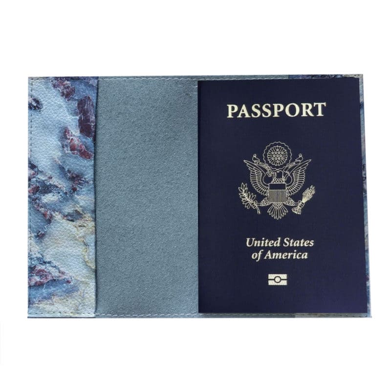 Обкладинка на паспорт Голубий мармур з іменем - Gisolo