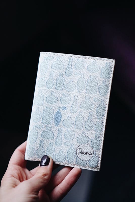 Обкладинка на паспорт Perfume bottles - Gisolo